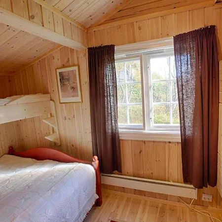 Welcoming With Fireplace & Modern Kitchen Holiday home Beitostolen
