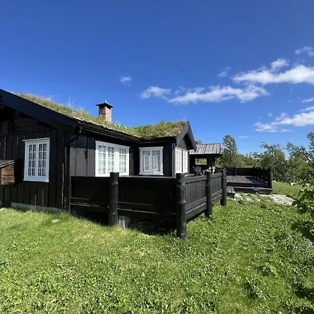 Welcoming With Fireplace & Modern Kitchen Semesterbostad