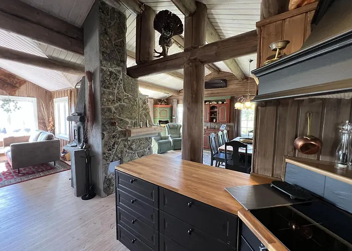 펜션 Welcoming With Fireplace & Modern Kitchen